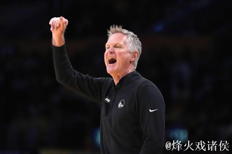 科尔又把比赛搞崩!关键时刻三后卫+传切,为什么不用理查德? 科尔又把比赛搞崩!关键时刻三后卫+传切,为什么不用理查德?