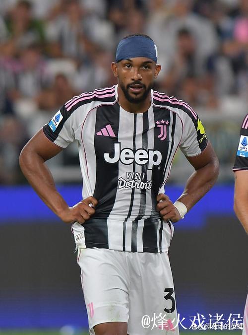 凯利：我们踢出了最好的足球回到胜利轨道；布雷默复出很重要