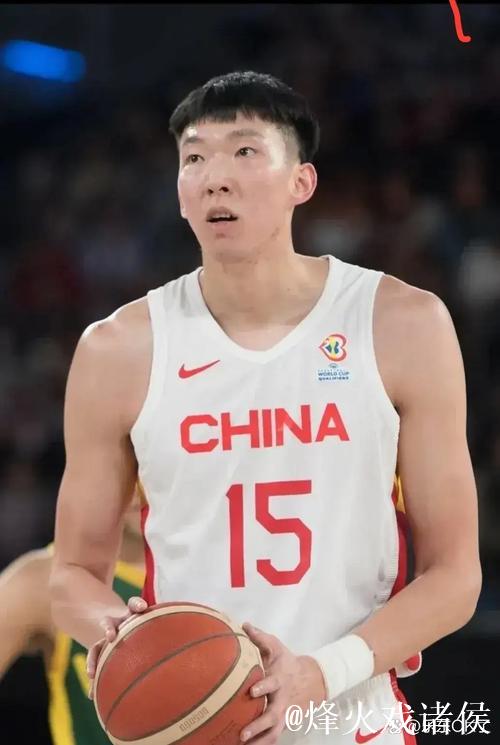 周琦8板3帽首钢逆转广州 邹阳20+10福建负青岛 周琦8板3帽首钢逆转广州 邹阳20+10福建负青岛